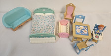 Antigo Fisher Price LOVING FAMILY Casa de Bonecas Berço Sofá Baú Cadeiras de Mesa comprar usado  Enviando para Brazil