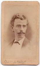 CDV antigo por volta de 1880 D.B. COLTRANE HOMEM BONITO COM BIGODE MIAMI MISSOURI, usado comprar usado CDV antigo por volta de 1880 D.B. COLTRANE HOMEM BONITO COM BIGODE MIAMI MISSOURI, usado comprar usado  Enviando para Brazil