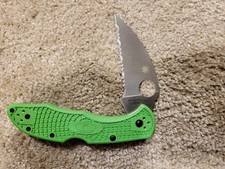 Spyderco salt wharncliffe d'occasion  Expédié en Belgium