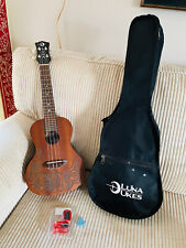 UKULELE ELÉTRICO ACÚSTICO CONCERTO MARÉ ALTA LUNA Reino Unido-9000 com bolsa e acessórios, usado comprar usado  Enviando para Brazil