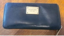 Carteira longa Michael Kors MK couro preto dourado com zíper ao redor comprar usado  Enviando para Brazil