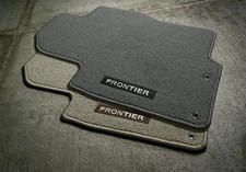 Tapetes de assoalho genuínos Nissan Frontier KC - Carvão - NOVO FABRICANTE DE EQUIPAMENTO ORIGINAL comprar usado  Enviando para Brazil