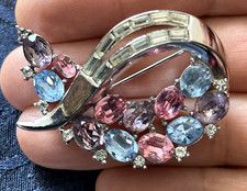 Spilla brooch trifari usato  Casatenovo