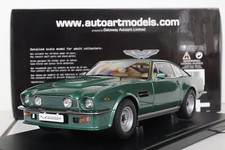 AUTOART 70224 ASTON MARTIN V8 VANTAGE 1985 (FOREST GREEN, 1:18, Neuwertig in OVP comprar usado  Enviando para Brazil