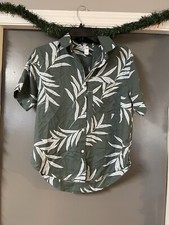 Estrelas acima femininas manga curta com botões havaiana tamanho XS, usado comprar usado Estrelas acima femininas manga curta com botões havaiana tamanho XS, usado comprar usado  Enviando para Brazil