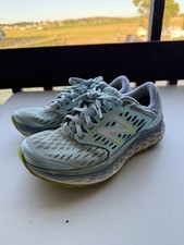 New balance women for sale  Madras