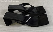 Saltos femininos Balenciaga Itália couro preto slip-on bloco clássico tamanho 36 comprar usado Saltos femininos Balenciaga Itália couro preto slip-on bloco clássico tamanho 36 comprar usado  Enviando para Brazil