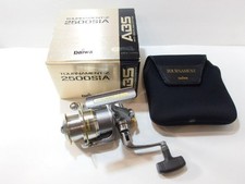 Daiwa tournament 2500sia d'occasion  Expédié en Belgium