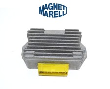 Regolatore tensione originale usato Regolatore tensione originale usato  Massa di Somma