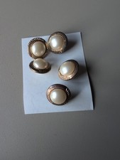 pearl buttons for sale pearl buttons for sale STOCKPORT
