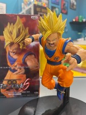 Dragon ball scultures usato  Napoli