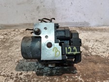 Kia magentis abs for sale  HAYWARDS HEATH