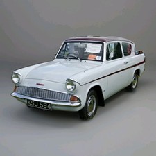 Ford anglia deluxe usato  Macomer