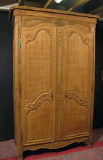 Ancienne armoire mariage d'occasion  Belz