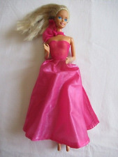 Barbie pink long d'occasion  Expédié en Belgium