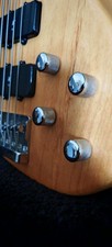 Washburn bass xb500 d'occasion  Le Creusot