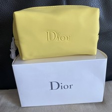 Adorable petite trousse d'occasion  Paris XIX