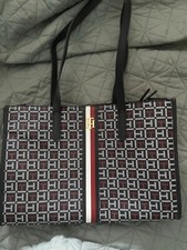 Tommy hilfiger tote for sale  Platte City