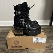 New rock heeled d'occasion  Expédié en Belgium