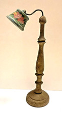 LÂMPADA DE ASSOALHO ANTIGA VINTAGE DE MADEIRA PARA CASA DE BONECAS SCHOENHUT COM CORAÇÕES NA SOMBRA comprar usado  Enviando para Brazil