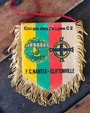 Ancien petit fanion d'occasion  Jujurieux