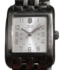 Relógio retangular Victorinox Swiss Army Alliance feminino prata safira aço 21 mm comprar usado  Enviando para Brazil