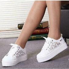 Nuove scarpe sportive usato  Italia