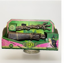 Vassoura Elphaba - The Noble Collection - WICKED - NN3128 - INCLUI 1 VASSOURA DE 36”  comprar usado  Enviando para Brazil