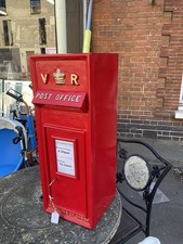 Large red replica for sale  SOUTHEND-ON-SEA