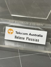 VINTAGE TELECOM AUSTRALIA NOME TAG TELEFONE ANOS 1980 ANÚNCIO ADEREÇO RETRÔ comprar usado  Enviando para Brazil