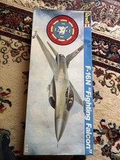 Revell 16n fighting d'occasion  Expédié en Belgium