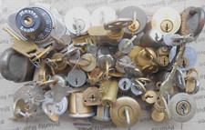Lote mixto de cerraduras, cilindros, cerraduras de leva, piezas, etc... Locksport de 8,6 libras segunda mano  Embacar hacia Mexico