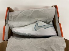 Basket nike legend d'occasion  Saint-Maur-des-Fossés