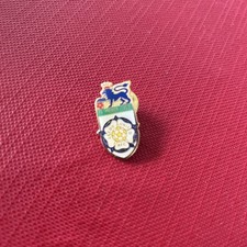 Leeds united badge for sale  PERSHORE