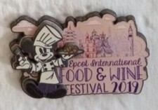 Pin badge disney d'occasion  Mandelieu-la-Napoule