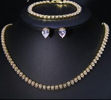 Gorgeous cubic zirconia for sale  ISLEWORTH