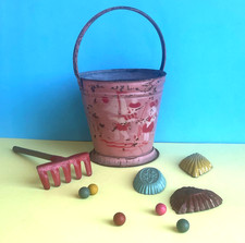 Antique beach toys d'occasion  Expédié en Belgium