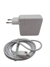 Używany, Apple 61W USB-C Zasilacz A1718 na sprzedaż  PL