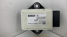 Calculateur boitier electroniq d'occasion  Villegusien-le-Lac