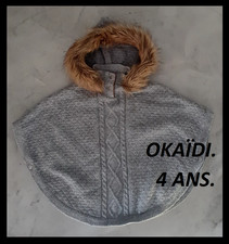 Poncho okaidi gris d'occasion  Bouzonville
