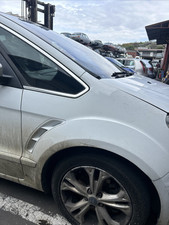 Parafango anteriore destro usato  Biancavilla