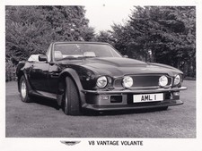ASTON MARTIN V8 VANTAGE VOLANTE, VISTA FRONTAL, FOTOGRAFIA DE ÉPOCA. comprar usado  Enviando para Brazil