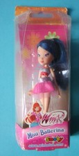 Poupée winx mini d'occasion  Beaumetz-lès-Loges