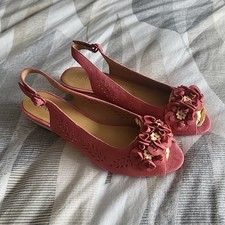 Hotter pink suede for sale Hotter pink suede for sale  BARROW-IN-FURNESS