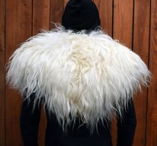 Fourrure épaule viking d'occasion  Massat