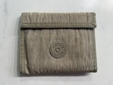 Carteira Kipling bege  comprar usado  Enviando para Brazil
