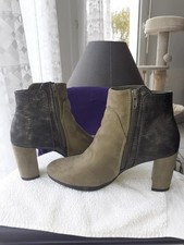 Paire boots neuves d'occasion  Choisy-le-Roi