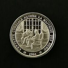 Medaille argent petit d'occasion  Antony