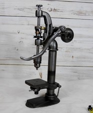 Ancienne petite perceuse d'occasion  Couhé