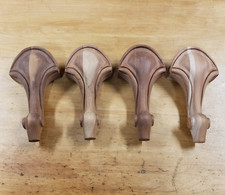 Pernas de móveis de madeira inacabadas ornamentadas vintage não usadas 4 peças ~ Selecionadas aleatoriamente comprar usado  Enviando para Brazil